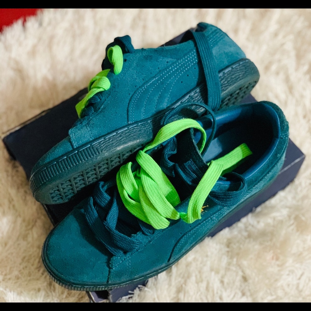Women's Puma size 7